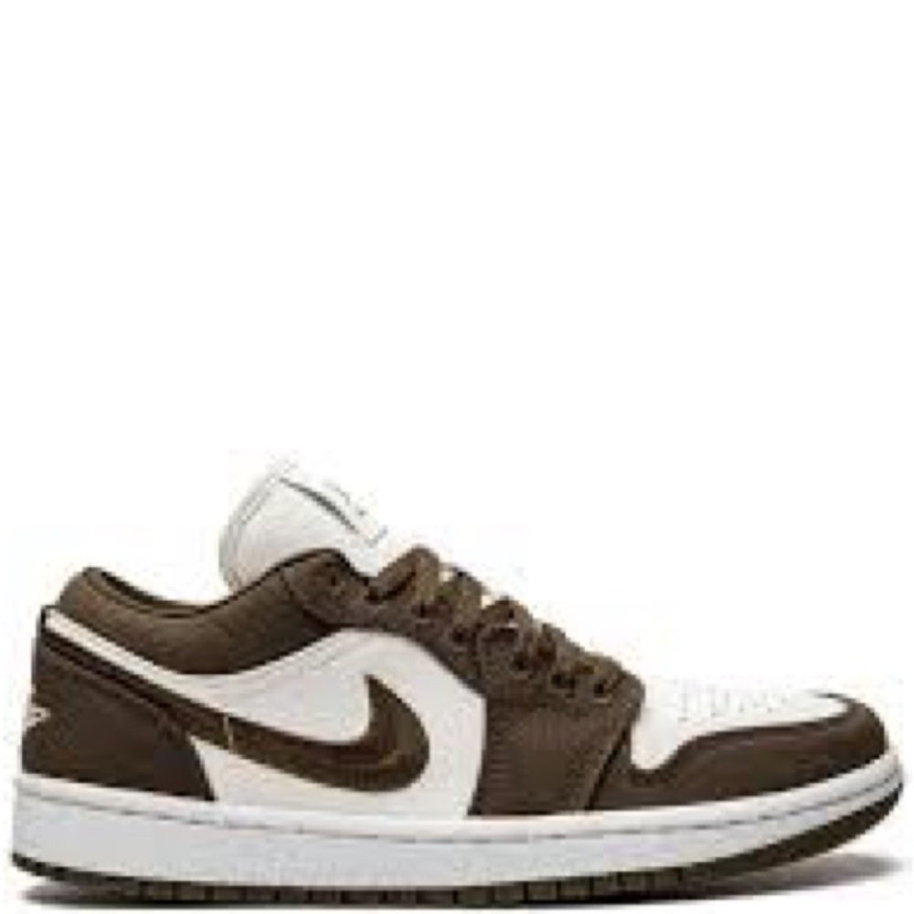 Nike Jorden 1 Low SE light olive
